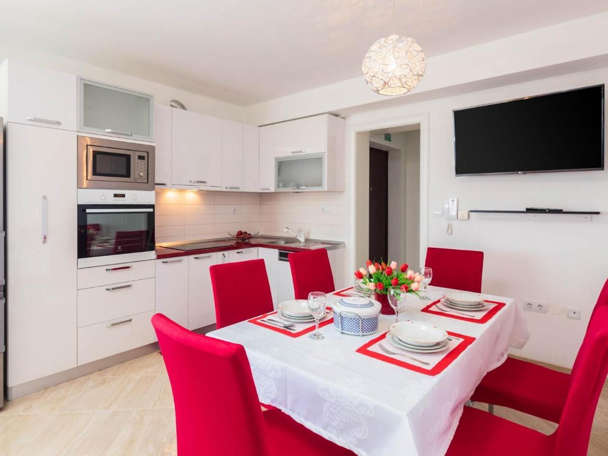 Apartment Lana St Supetar Kültér fotó