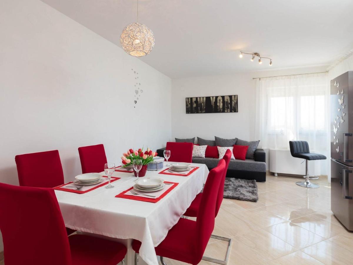 Apartment Lana St Supetar Kültér fotó