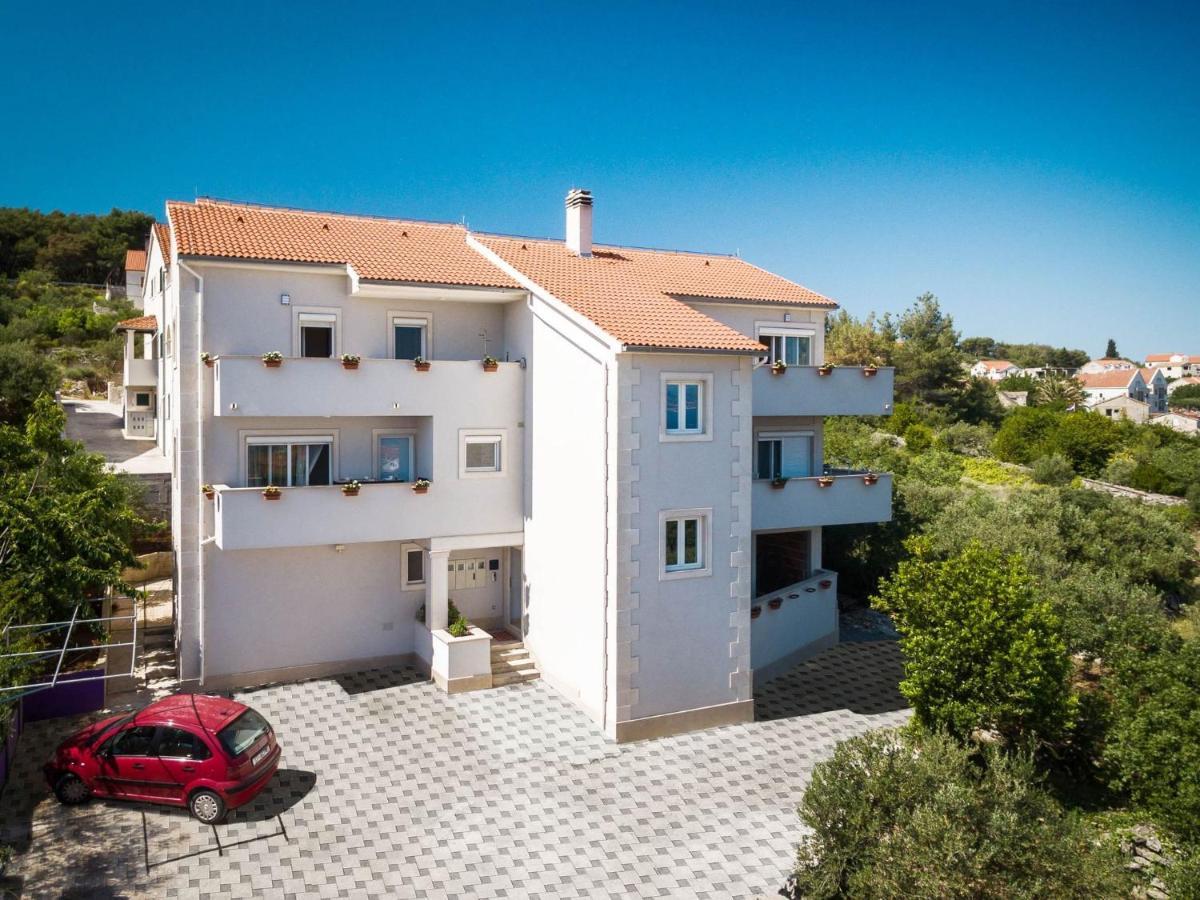 Apartment Lana St Supetar Kültér fotó