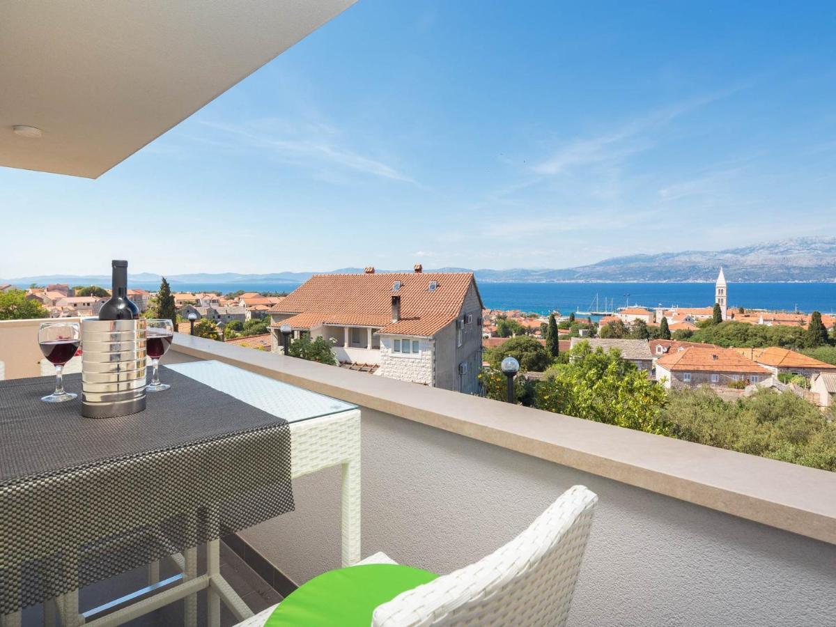 Apartment Lana St Supetar Kültér fotó