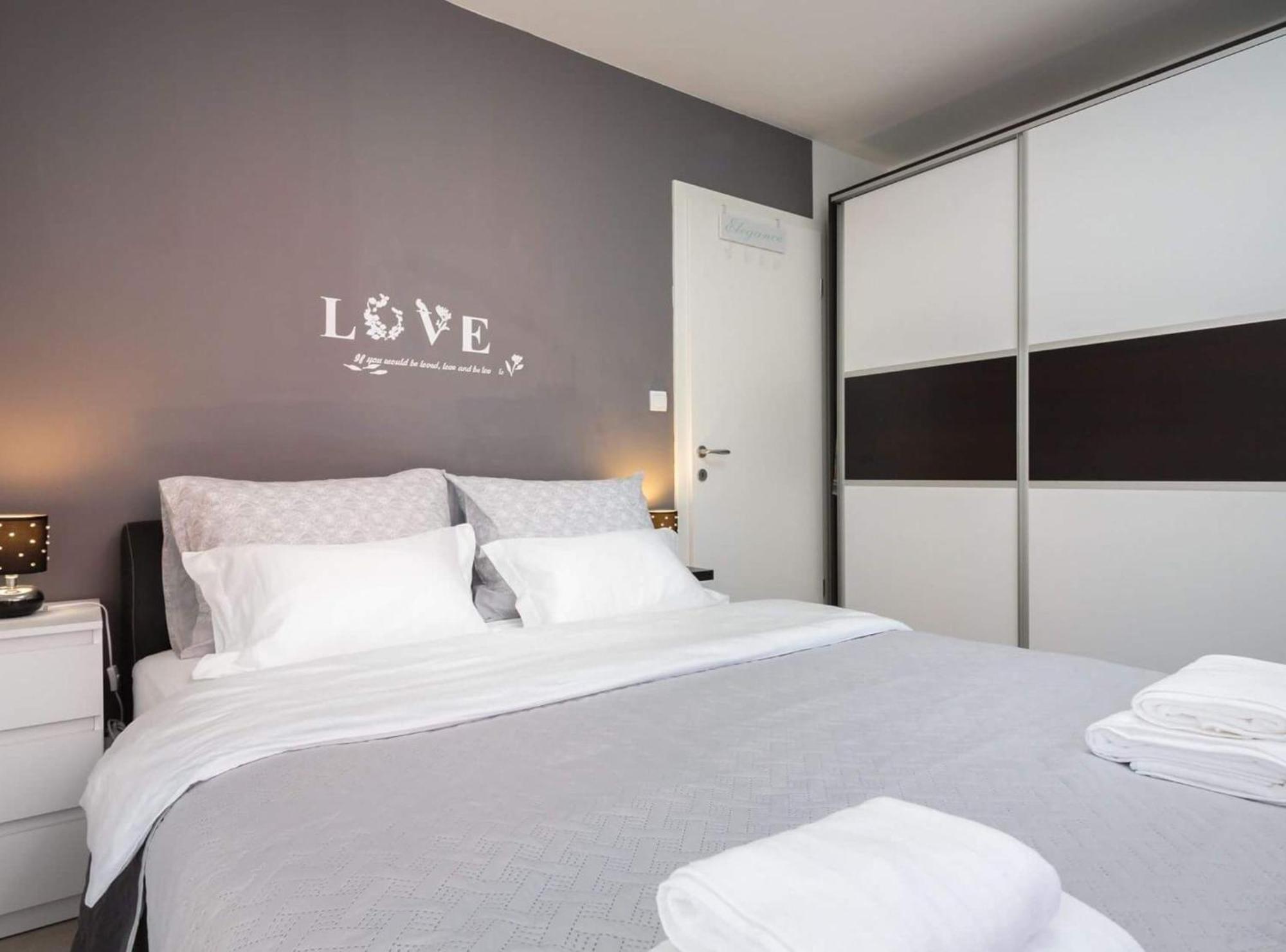 Apartment Lana St Supetar Kültér fotó