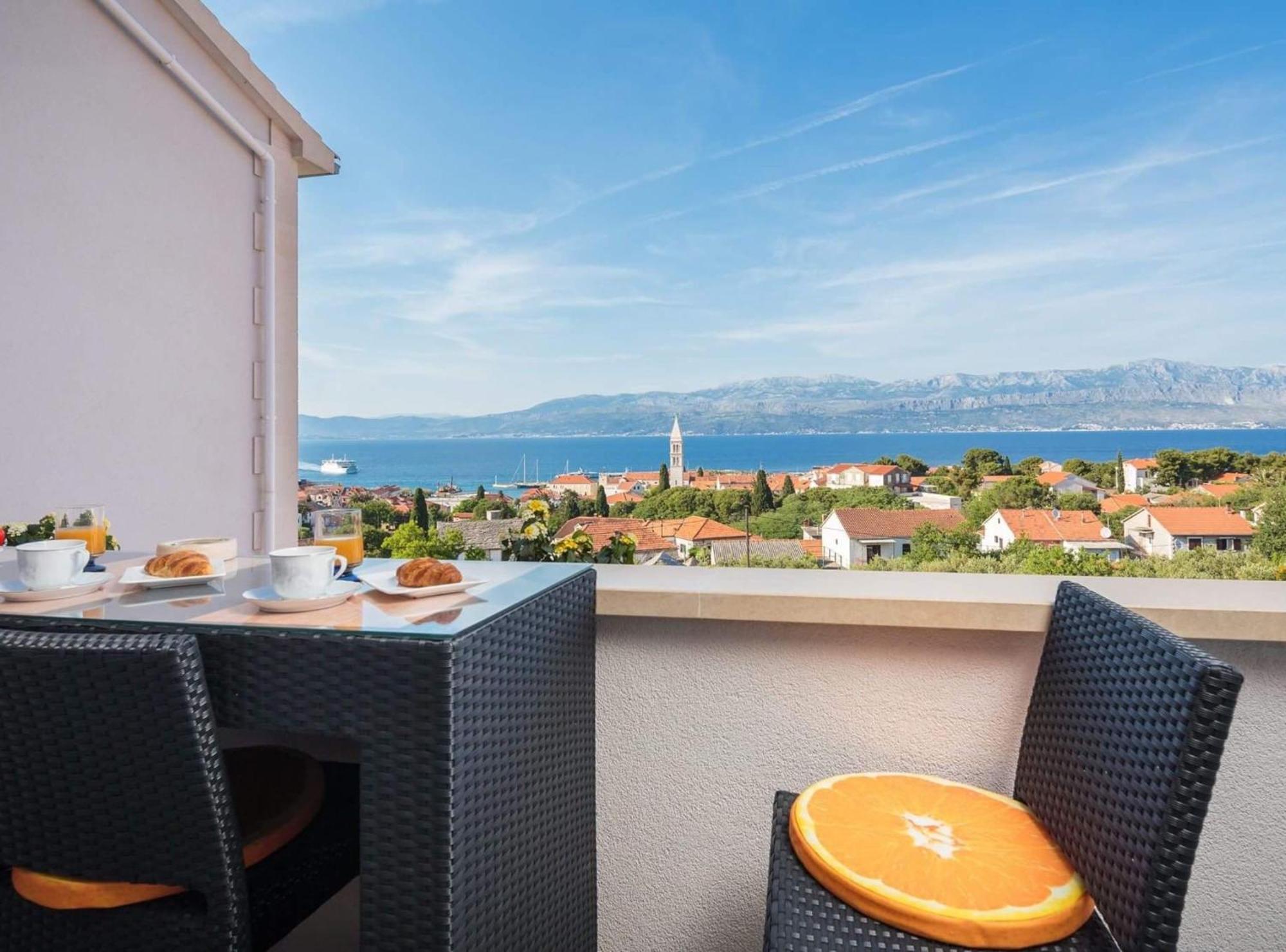 Apartment Lana St Supetar Kültér fotó